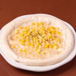 Tuna mayonnaise corn pizza