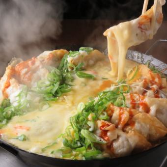 [3 hours all-you-can-eat and drink] Teppanyaki gyoza cheese fondue all-you-can-eat course total of 8 dishes for 3,608 yen (tax included)