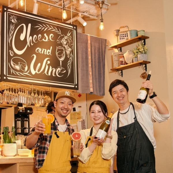 【宝塚花のみちセルカにOPEN】駅近好立地ですので、お気軽にお立ち寄りください★おしゃれなテーブル席が大人気。他に、記念日にご利用いただける個室などもご用意しております。ママ会、女子会、友人同士、ご家族連れ、デートなどのシーンにも◎