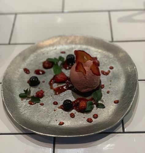 Foie gras and chicken liver mousse with raspberry confiture