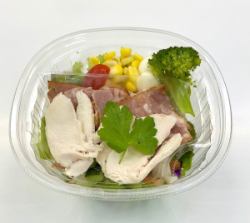 Chopped chicken & bacon <green perilla dressing> 160g