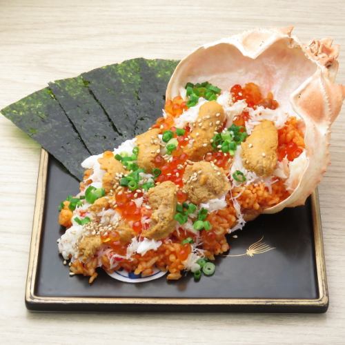 [Sea urchin and salmon roe spilling from crabs are irresistible!] Addictive knobs