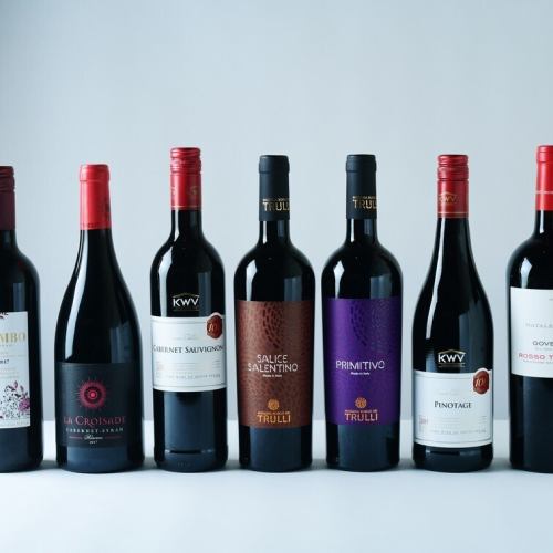 赤・白・オレンジ・ロゼが全てグラスでお楽しみ頂けます