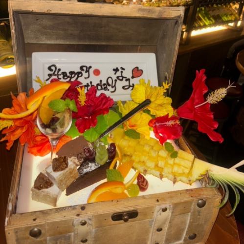 誕生日や記念日は勿論、歓迎会や送別会の感謝の気持ちを伝える♪スペシャルデザートプレートをご用意★