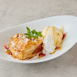 Apple pie & vanilla~caramel sauce~