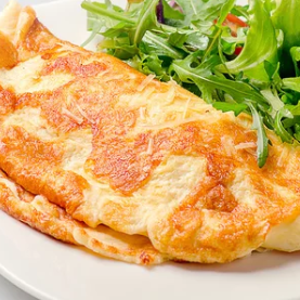 【とろ～りチーズが溢れ出す】濃厚チーズオムレツ