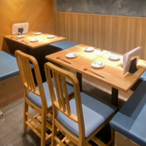 少人数で使いやすい店内