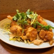 蟹「ソフトシェルクラブ」とにんにく揚げ