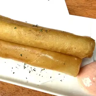 チーズ春巻き明太マヨ添え