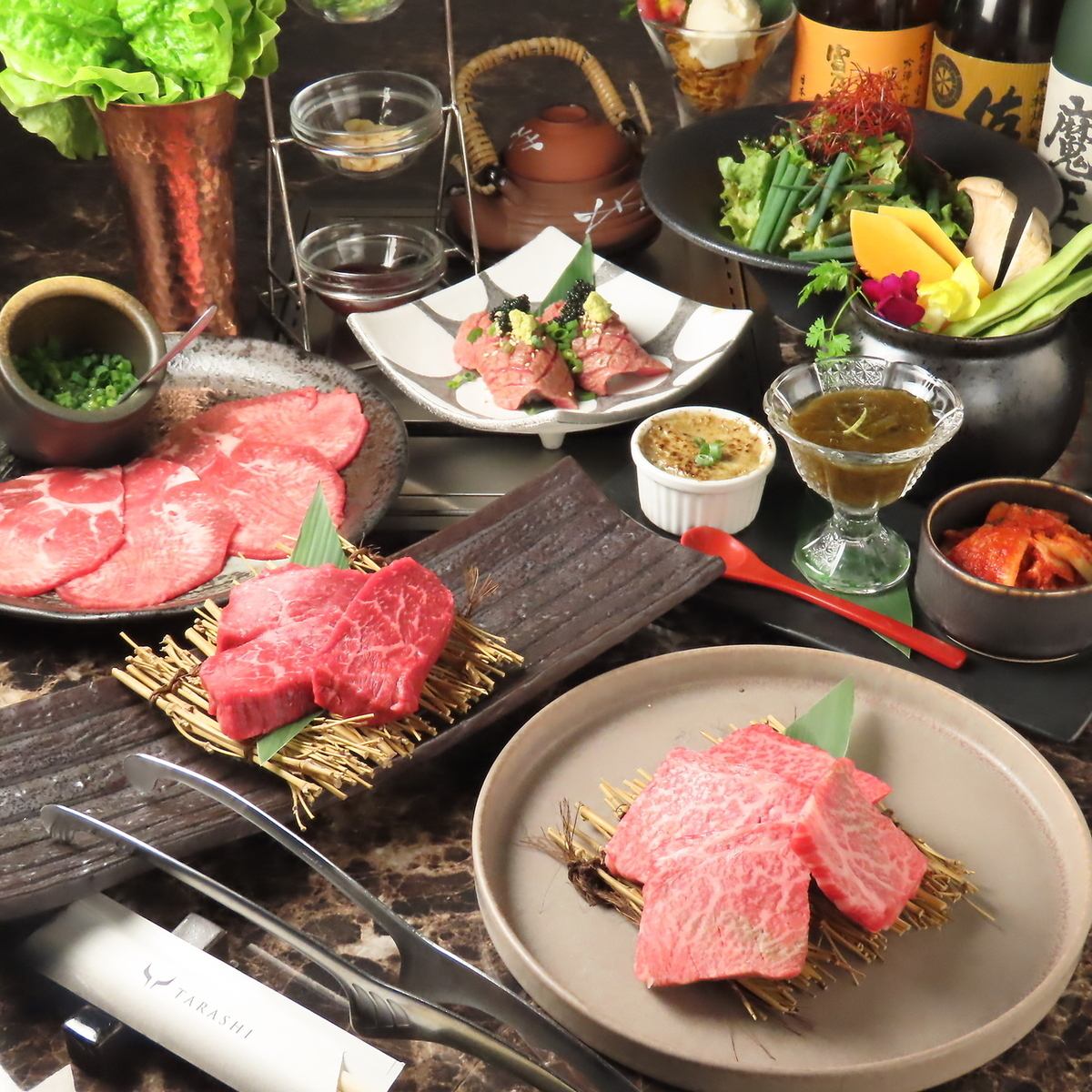 錦三を進むと現れる焼肉BAR。おしゃれな内装でこだわりの接客♪
