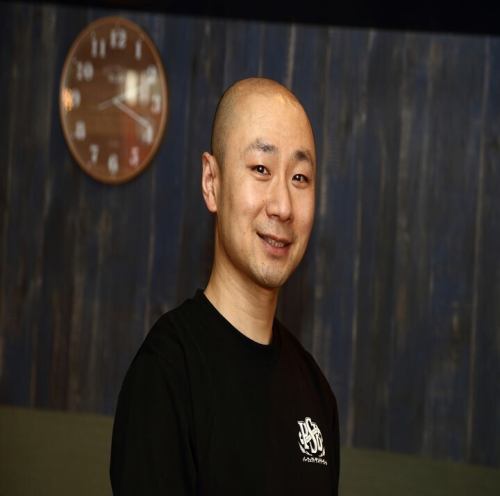 笑顔が素敵な店主がお出迎え♪