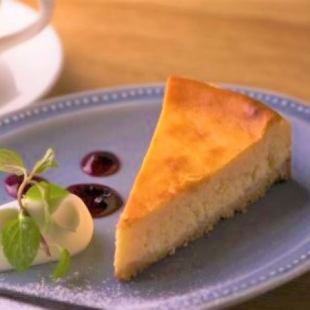 Baked cheese cake tart （濃厚なベイクドチーズケーキのタルト）