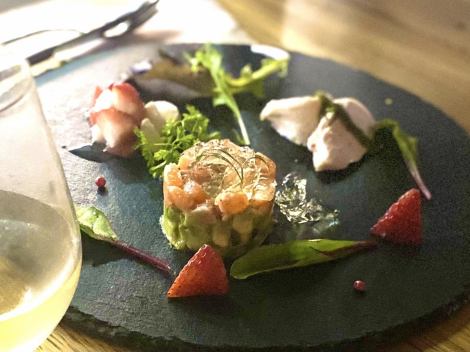 Xmas Lunch Corseご予約開始!【食前食後の2ドリンク付き!全7品!クリスマスの華やかコース】