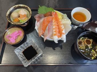 [Fri] Seafood bowl lunch