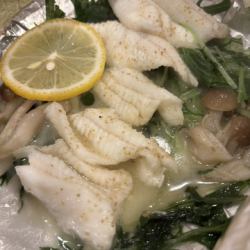 Steamed local conger eel with Japanese pepper