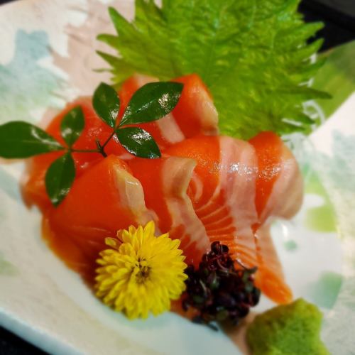 Kinuhime salmon sashimi