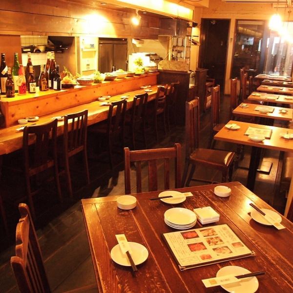 The 1st floor has a modern Japanese atmosphere ☆ Small groups are OK!! Up to 40 people can be accommodated!! Perfect for various banquets ♪♪ (Private reservations for 18 people or more are negotiable)