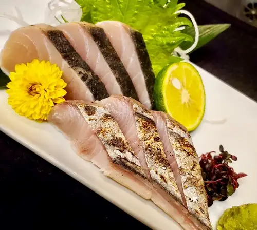 香煎西班牙鯖魚刺身
