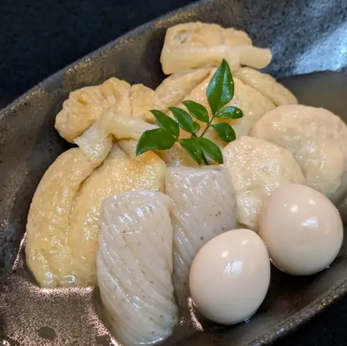 关东煮风味料理，配虾饺和麻糬