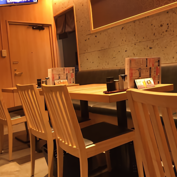 ◆ Maximum of 20 guests in store ※ The table seat for 2 to 12 people can also be used for adults ♪ Please inquire for maximum of 20 guests for various banquets!