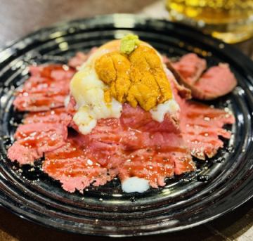 自家製ローストビーフとウニのハーモニー
