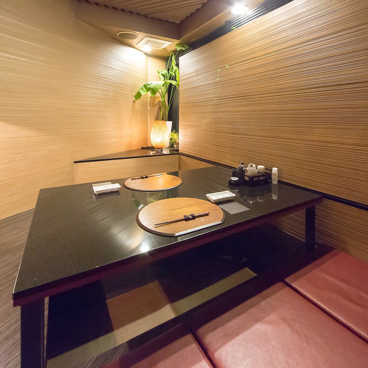 可以享受完全私人座位的日式居酒屋！美味的海鲜和陶锅太饭♪