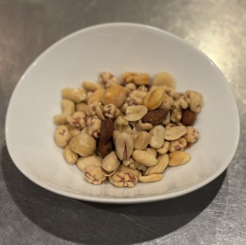 ミックスナッツ