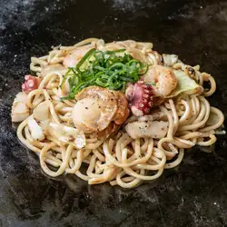 【当店名物】海鮮塩焼そば