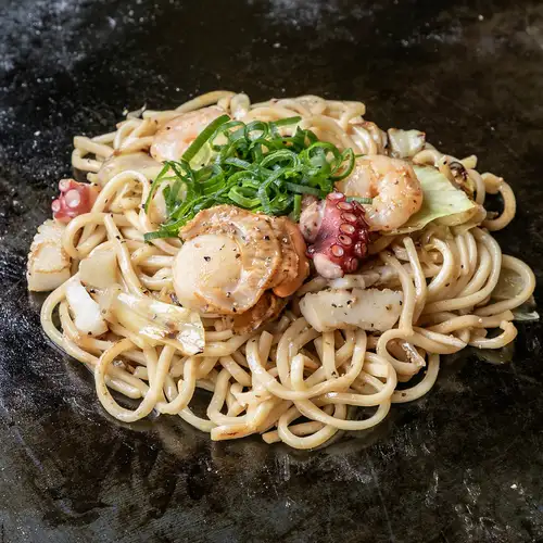 【当店名物】海鮮塩焼そば