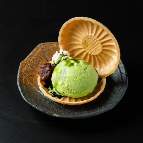 モナカ抹茶アイス