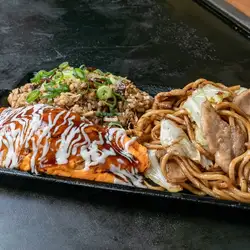 焼きそばコンボ