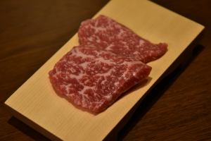 Japanese black beef top loin (2 pieces)