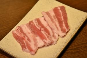 Mugikomachi pork pork ribs (40g)