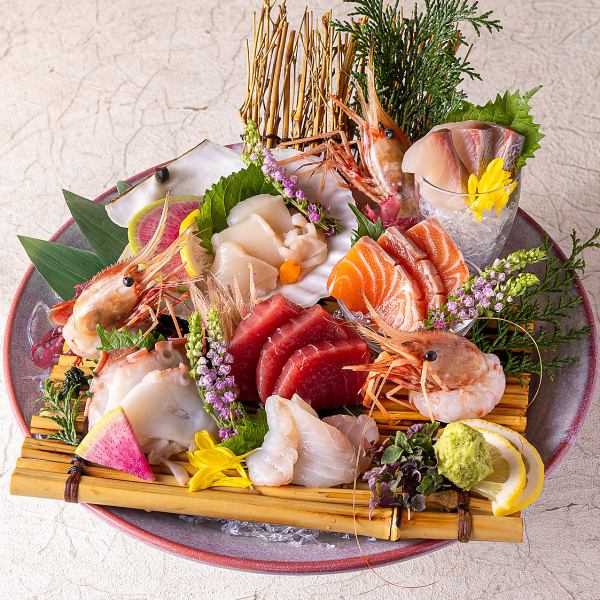 北海道食材の陶板焼きや逸品、道産和牛を使用した当店イチオシの創作料理を地酒とともにお楽しみください♪