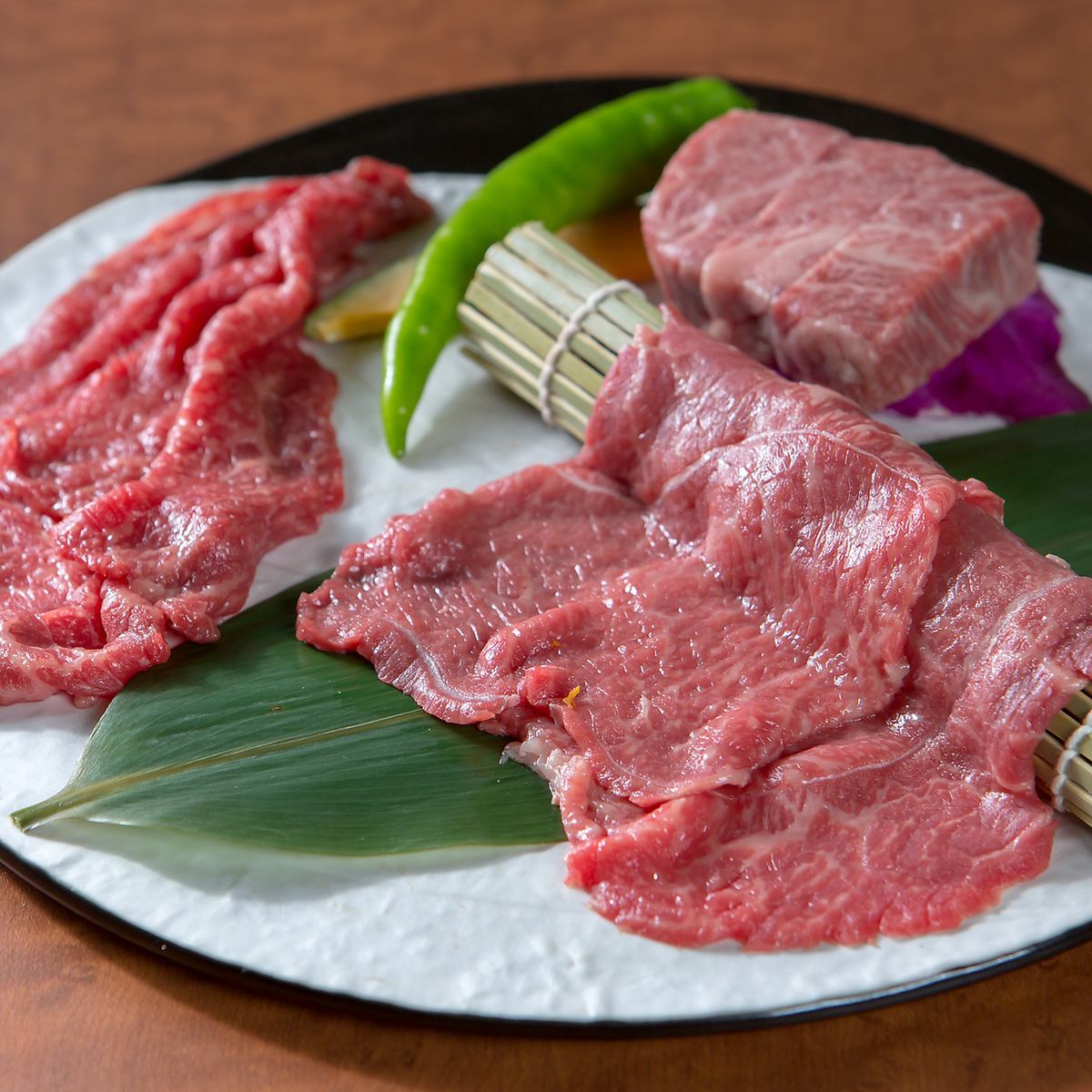 [Excellent atmosphere♪] Enjoy the finest yakiniku to your heart's content on the comfortable sofa seats