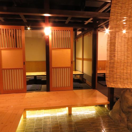 It is a tatami room that can be used by up to 12 people.