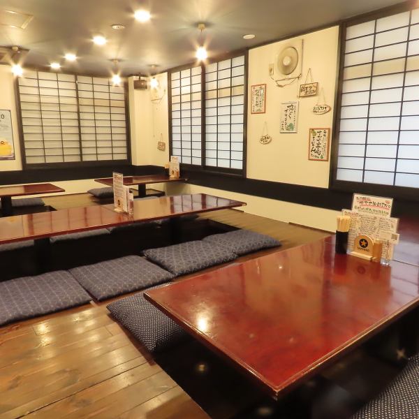 気さくなスタッフが温かいおもてなしで、皆さまをお迎えいたします♪お一人様でふらっと立ち寄る気軽な利用から、ご家族でのお食事、職場の同僚との宴会まで、幅広いシーンに対応可能です!全面禁煙で快適にお過ごし頂くことができ、くつろぎのひとときをお約束します♪