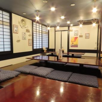 座敷掘りごたつ席はグループ利用も可能