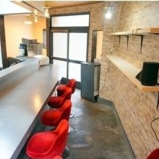 【小洒落た雰囲気の洋食店◆幅広いシーンに◎】2025年夏にオープンした店内は綺麗で快適にお食事を満喫いただけます★どこか懐かしい、昔ながらの洋食店のムードが居心地の良いお店です。