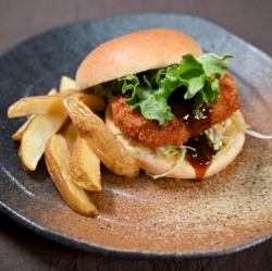 三島コロッケバーガーランチ