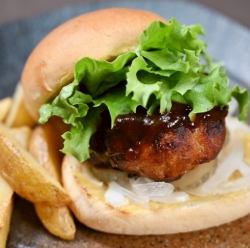 はこ豚バーガーランチ