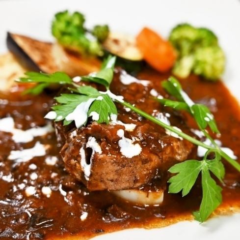 ビストロビーフシチュー定食