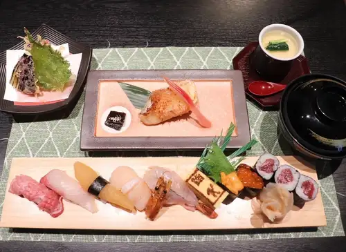 特上寿司セット