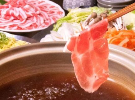 ≪Pineapple pork hotpot shabu course≫ 2 hours of all-you-can-drink included, 7 dishes, 6,000 yen [Reservation required by the day before]