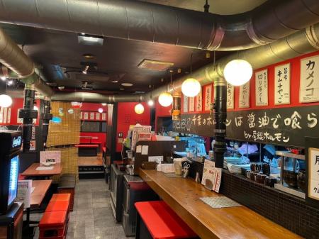 [Great for solo yakiniku] The counter seats are perfect for individuals or couples.Anyone is welcome to join us.