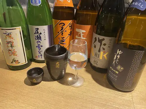 日本酒各種取り揃えております