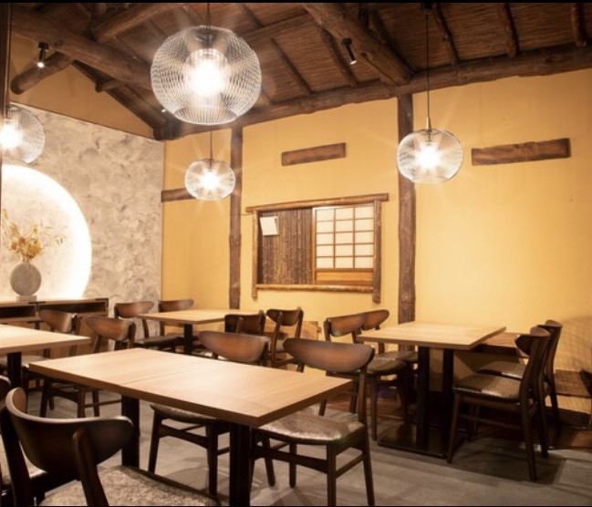 The restaurant can also be reserved for private use! Perfect for birthdays, welcome and farewell parties, year-end parties, wedding after-parties, etc. It can accommodate up to 60 people.You are sure to have a great time in our stylish store!! Please feel free to contact us♪