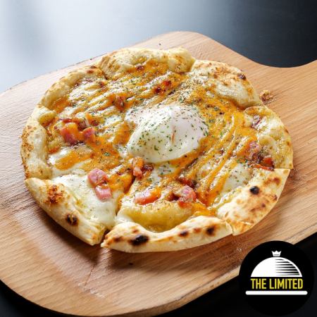 焦がし味噌カルボナーラ・ピッツァ