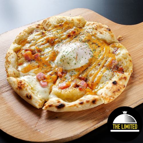 焦がし味噌カルボナーラ・ピッツァ