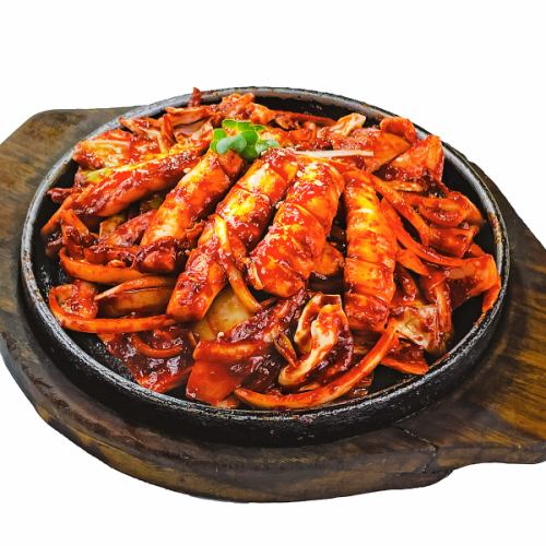 Stir-fried squid on an iron plate (single item)